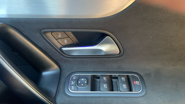 Mercedes-Benz CLA 250e AMG Line Premium 5dr Tip Auto Estate